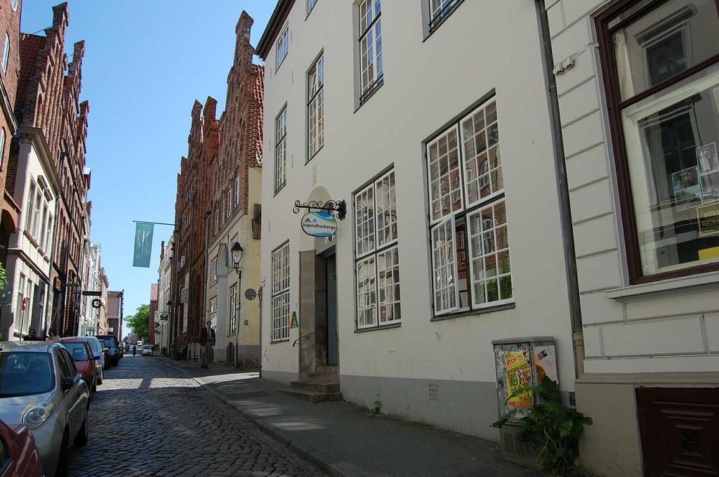 Хостел Jugendherberge Luebeck Altstadt Экстерьер фото